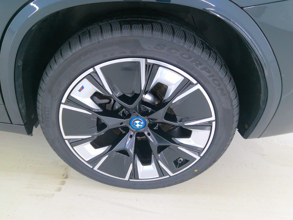 Foto 12 van BMW ix3