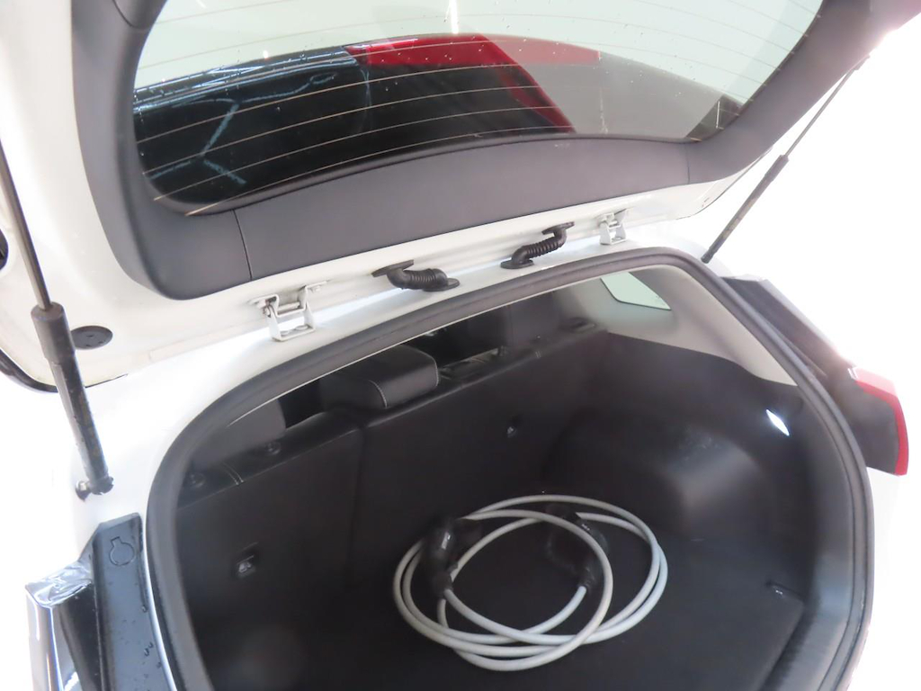Foto 27 van Kia Niro