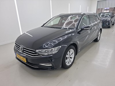 Buy VOLKSWAGEN Passat Variant on Ayvens Carmarket
