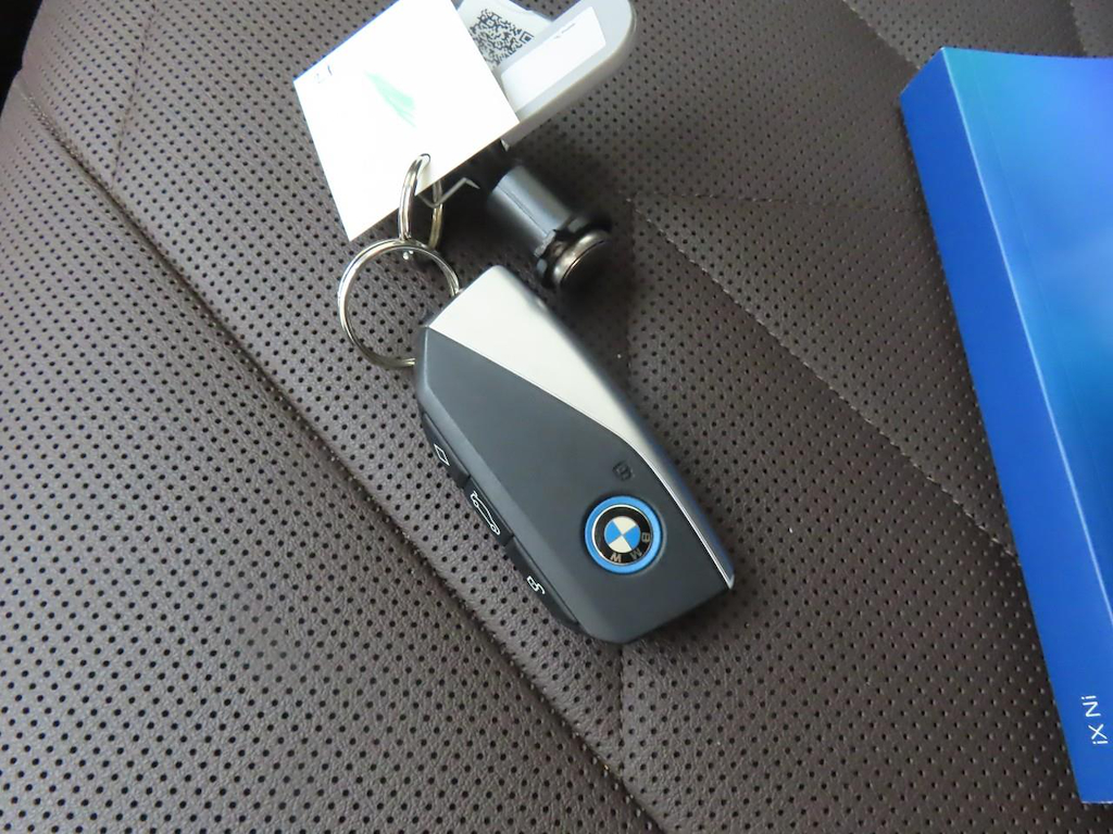 Foto 20 van BMW iX