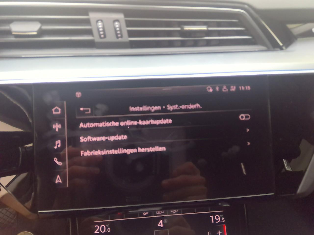 Foto 23 van Audi e-tron