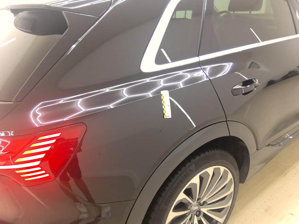 Foto 31 van Audi e-tron