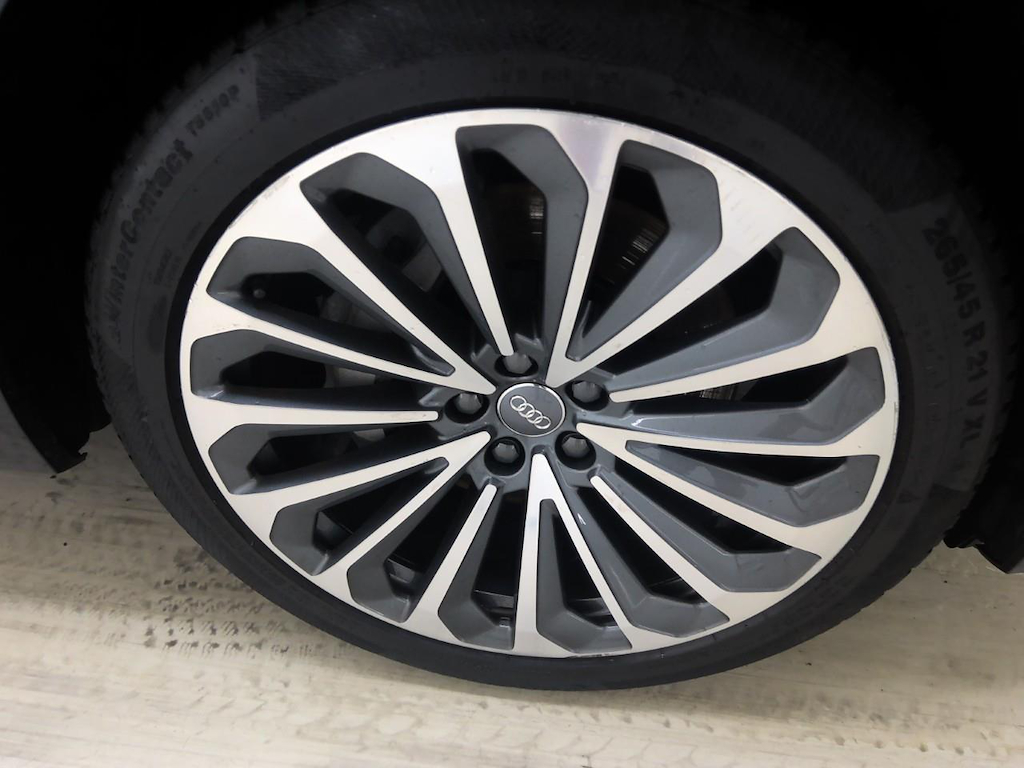 Foto 34 van Audi e-tron