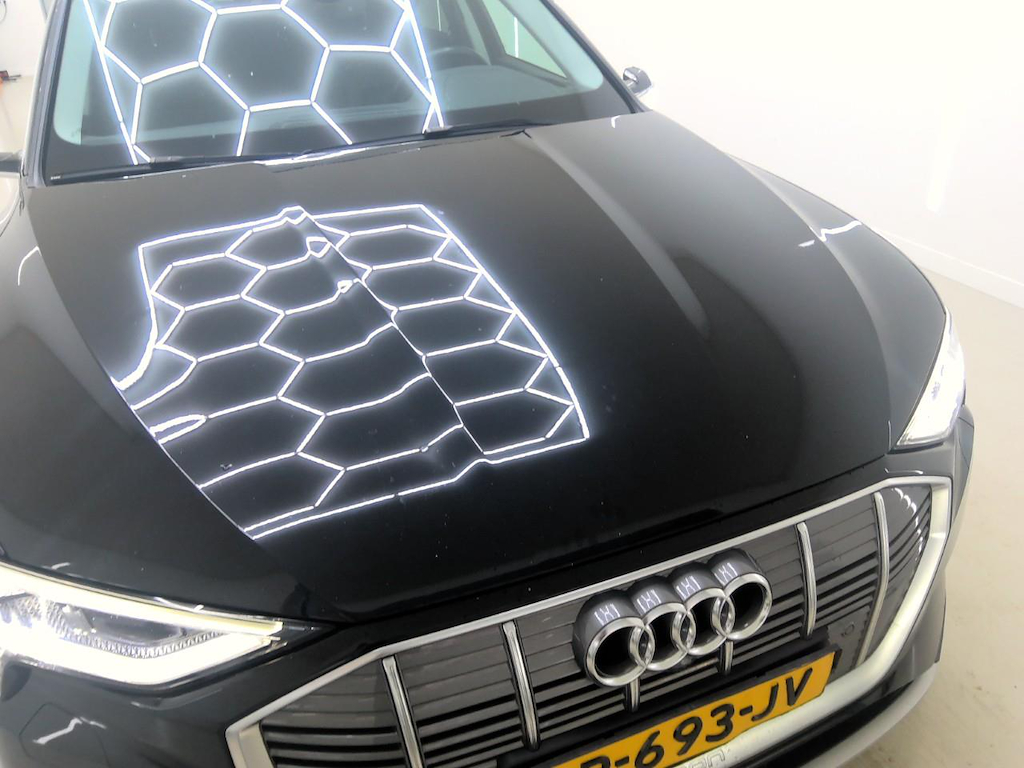 Foto 35 van Audi e-tron