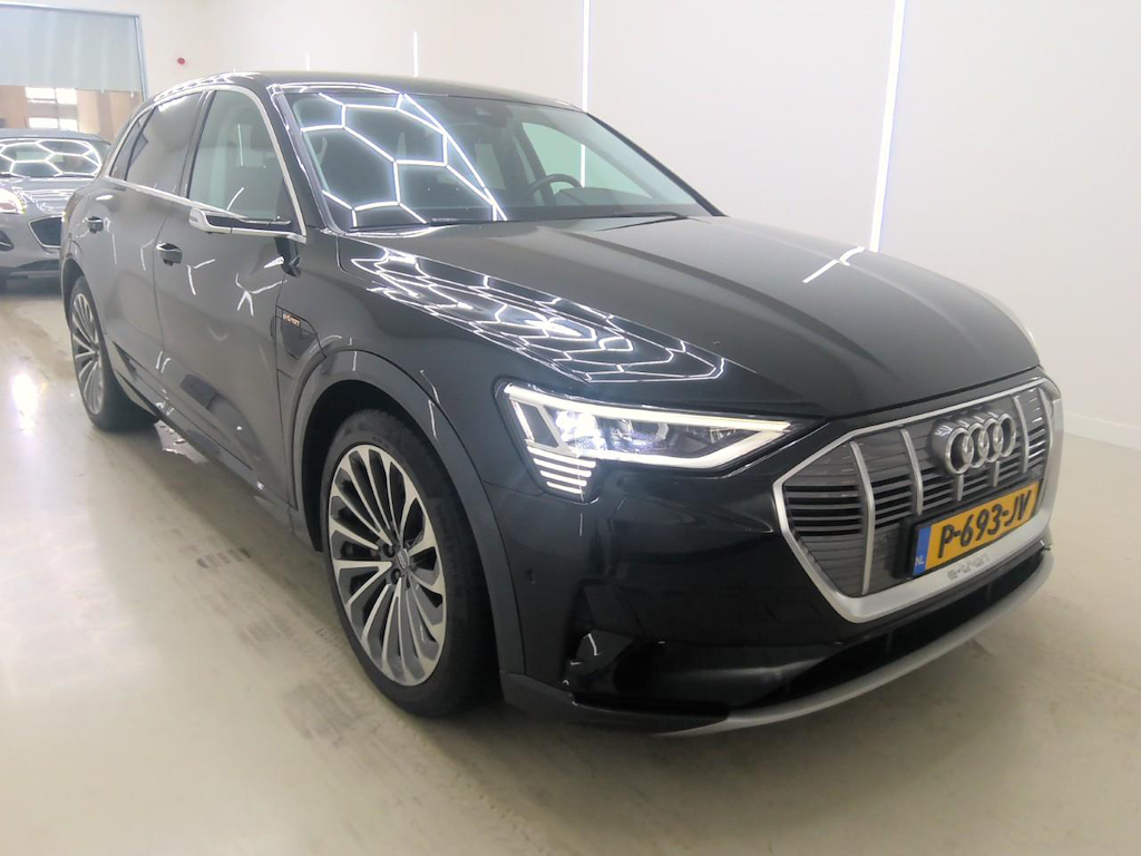 Foto 7 van Audi e-tron