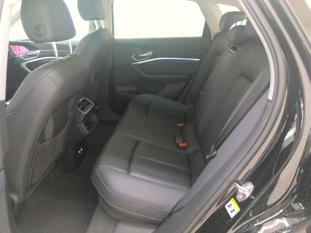 Foto 9 van Audi e-tron