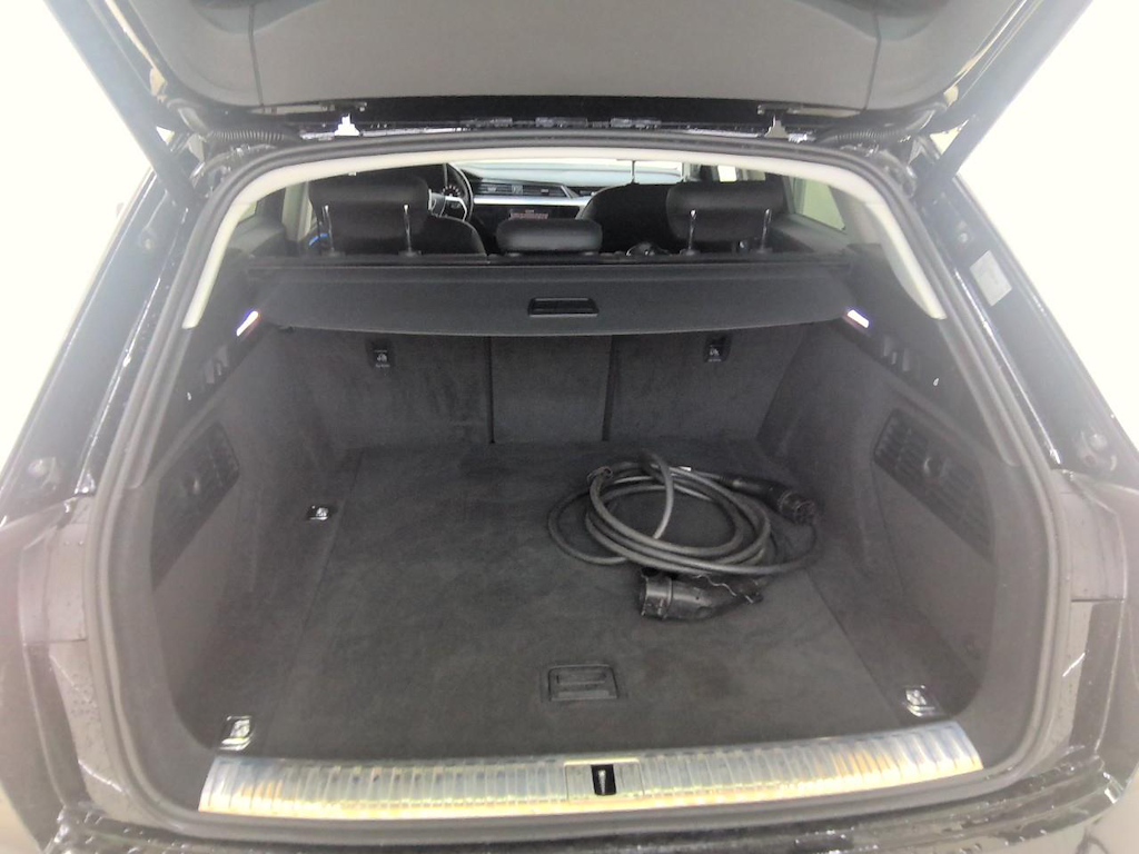 Foto 10 van Audi e-tron