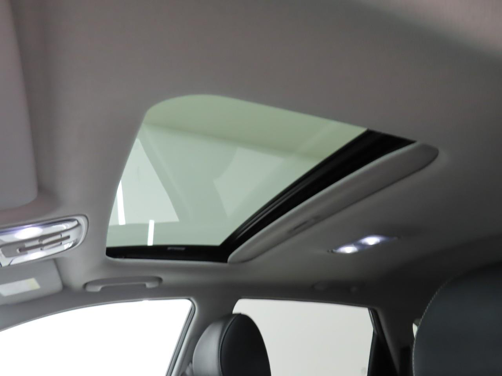 Foto 15 van Kia Niro