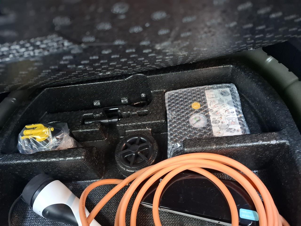 Foto 12 van Kia Niro