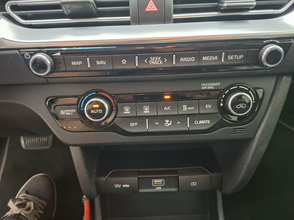 Foto 20 van Kia Niro