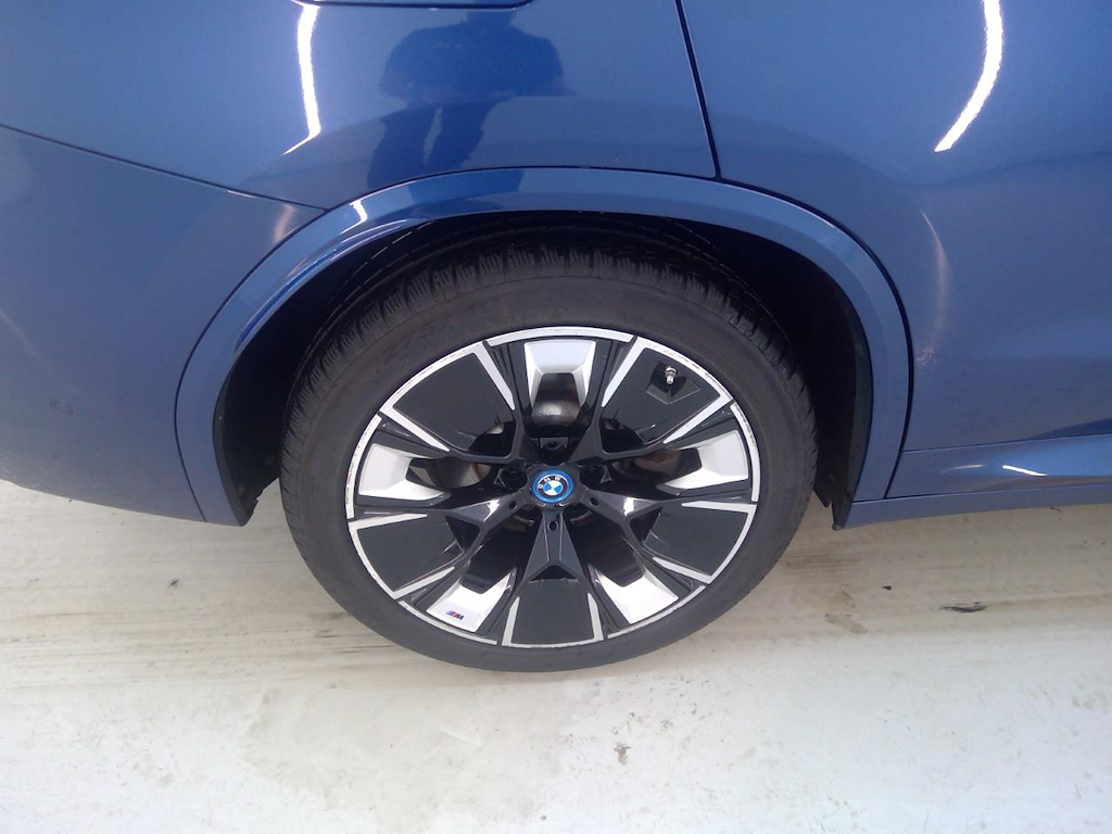 Foto 15 van BMW ix3