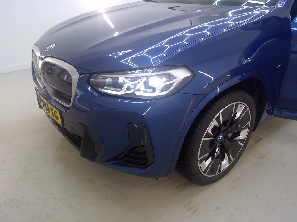 Foto 23 van BMW ix3