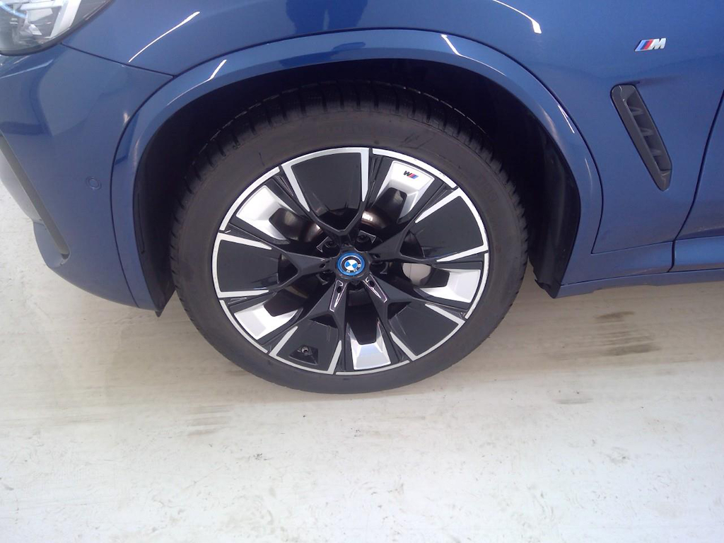 Foto 29 van BMW ix3