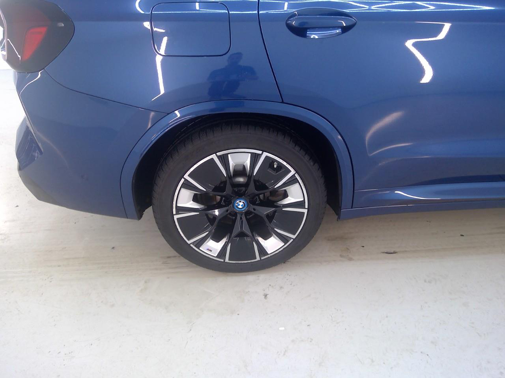 Foto 35 van BMW ix3