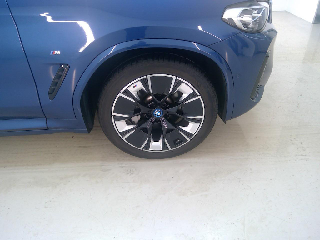 Foto 38 van BMW ix3