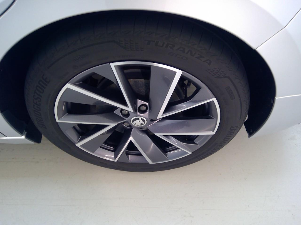 Foto 10 van Skoda Enyaq