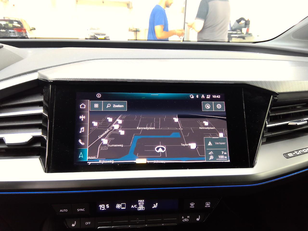 Foto 16 van Audi Q4 e-tron
