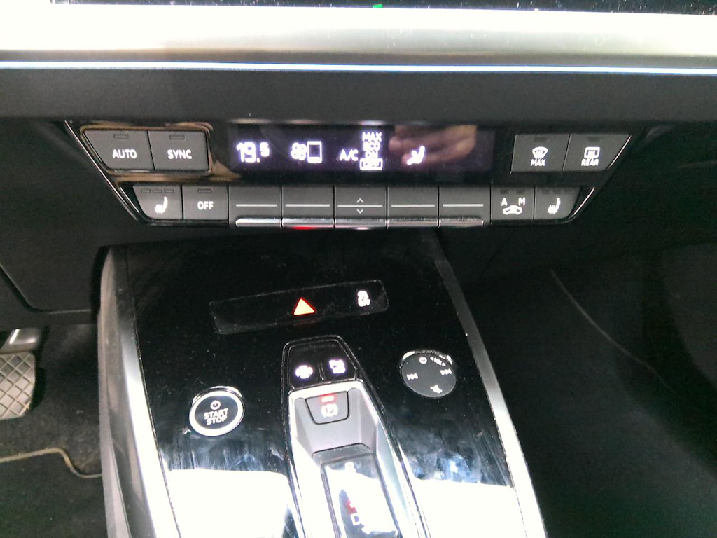 Foto 18 van Audi Q4 e-tron