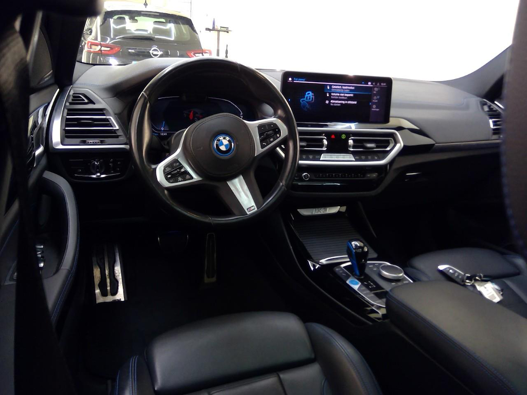 Foto 4 van BMW ix3
