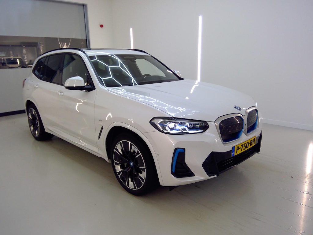 Foto 7 van BMW ix3