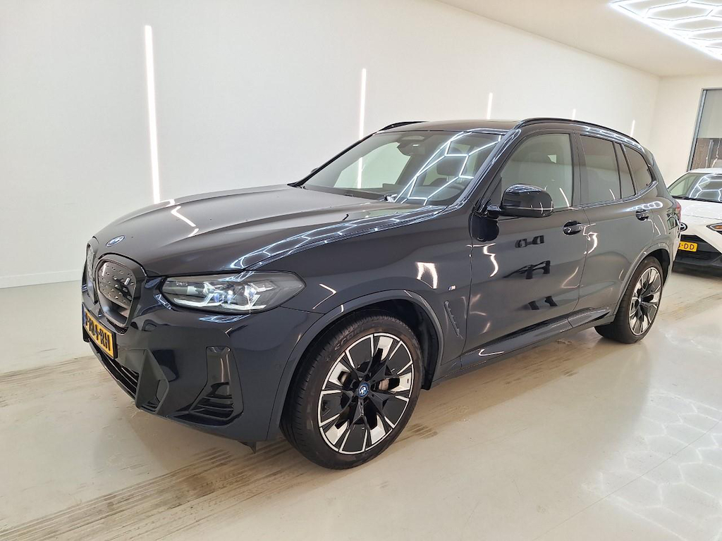 Foto 2 van BMW ix3