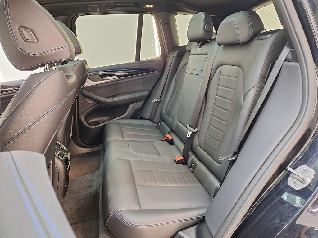 Foto 9 van BMW ix3