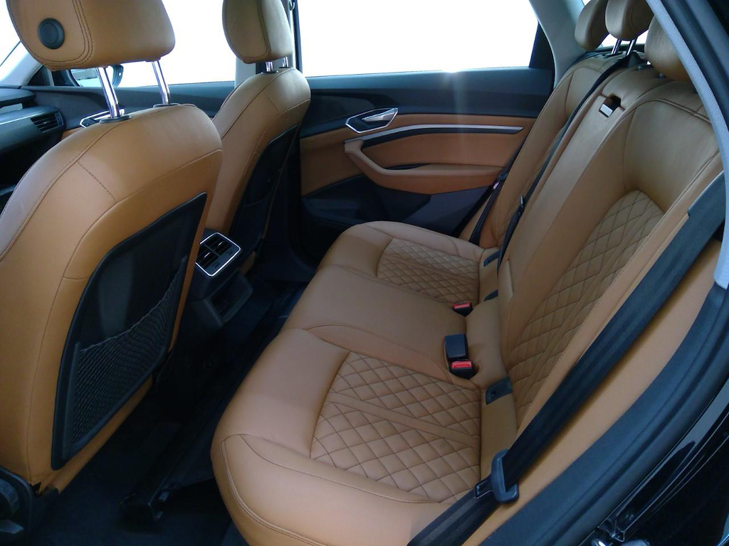 Foto 9 van Audi e-tron