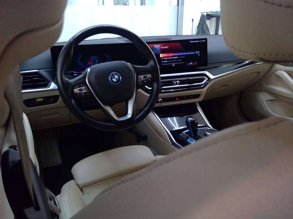 Foto 4 van BMW i4