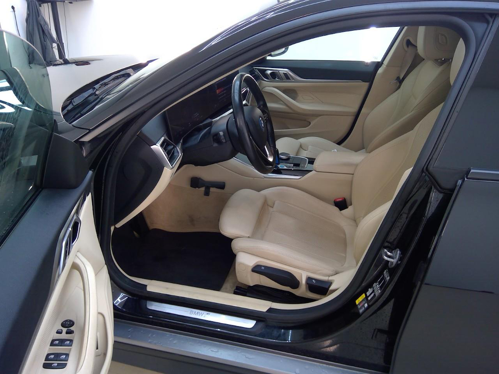 Foto 8 van BMW i4