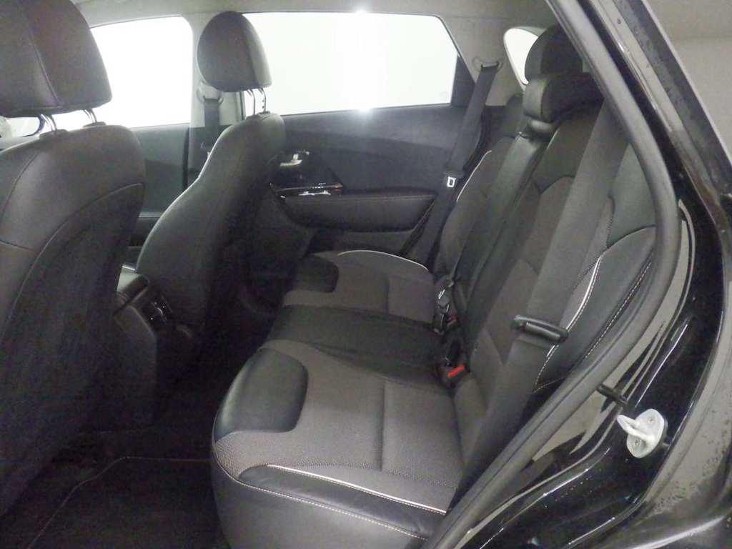 Photo 14 of Kia Niro