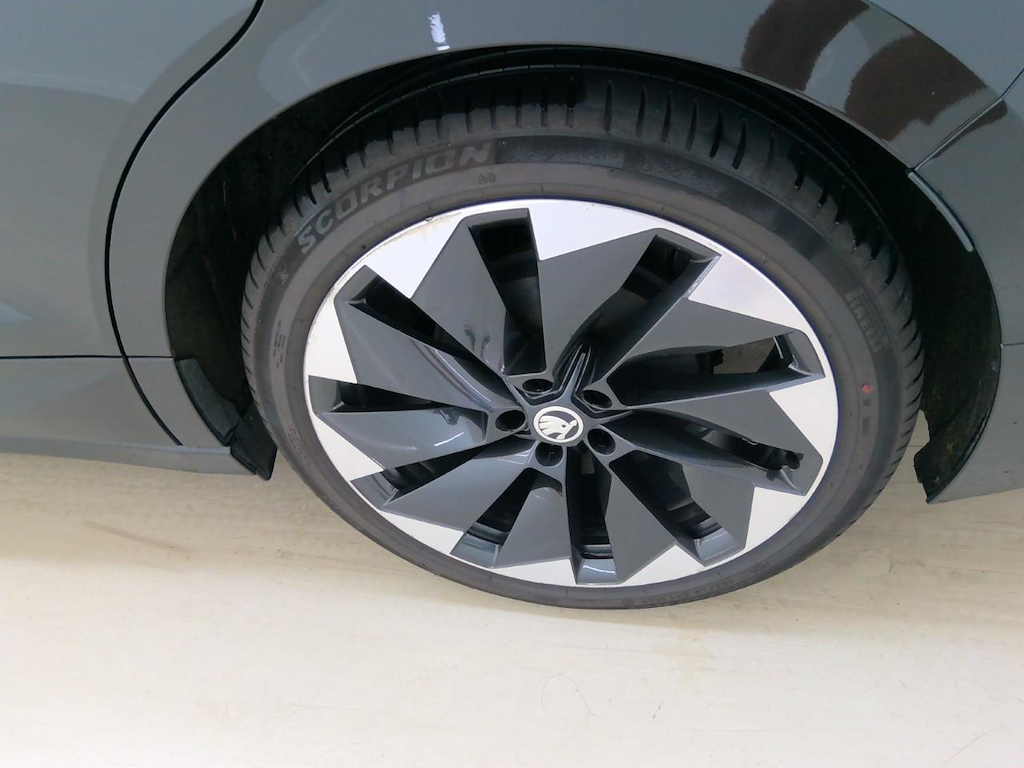 Foto 12 van Skoda Enyaq