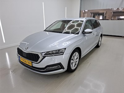 Koop uw SKODA OCTAVIA COMBI op Ayvens Carmarket