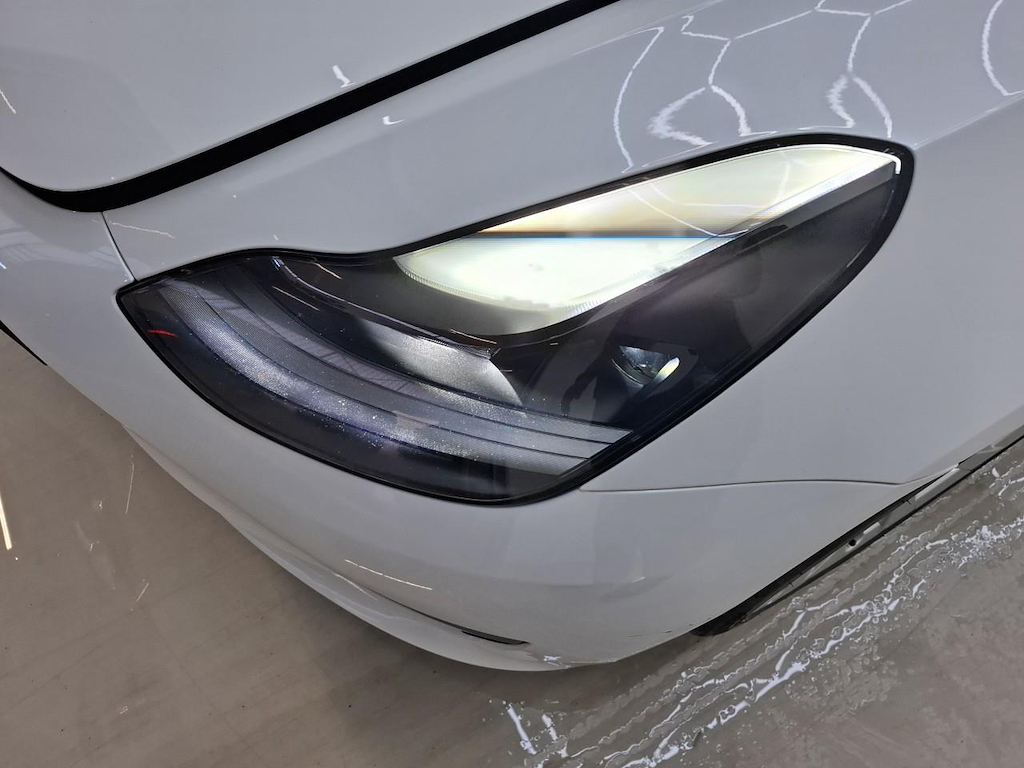 Foto 19 van Tesla Model 3