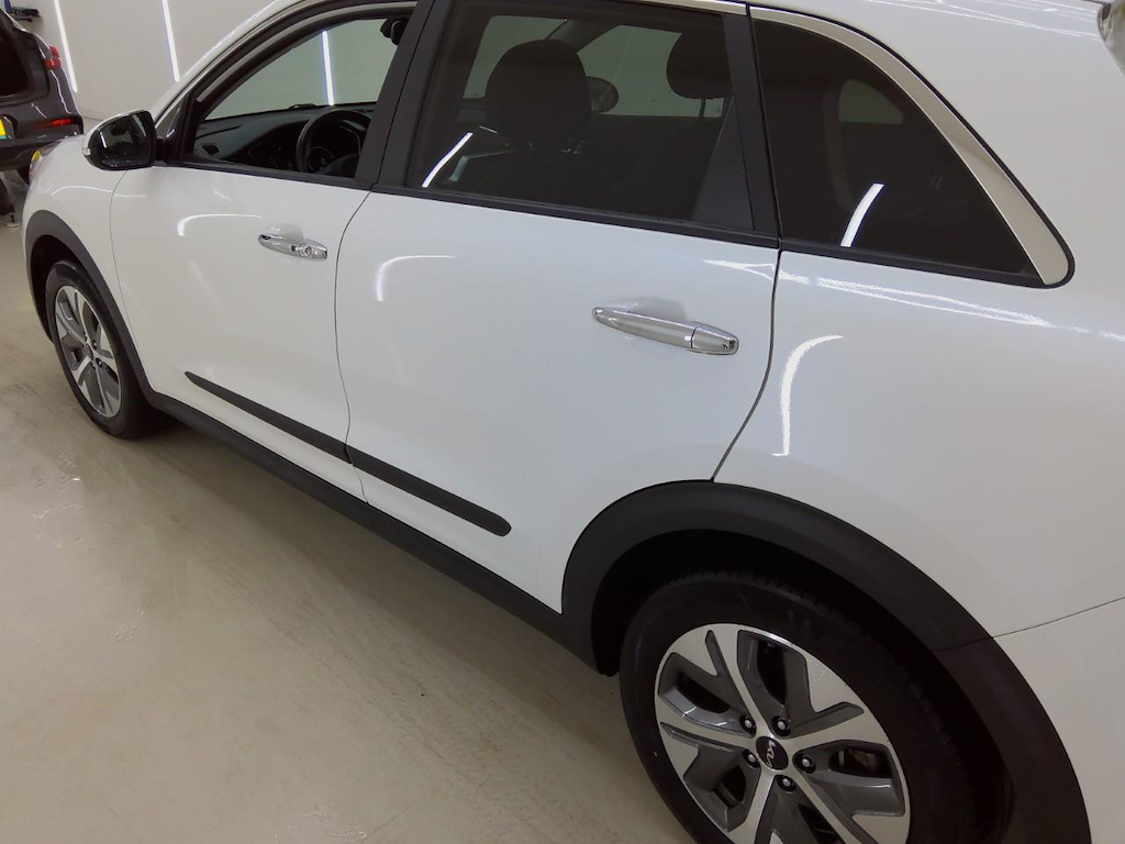 Foto 31 van Kia Niro