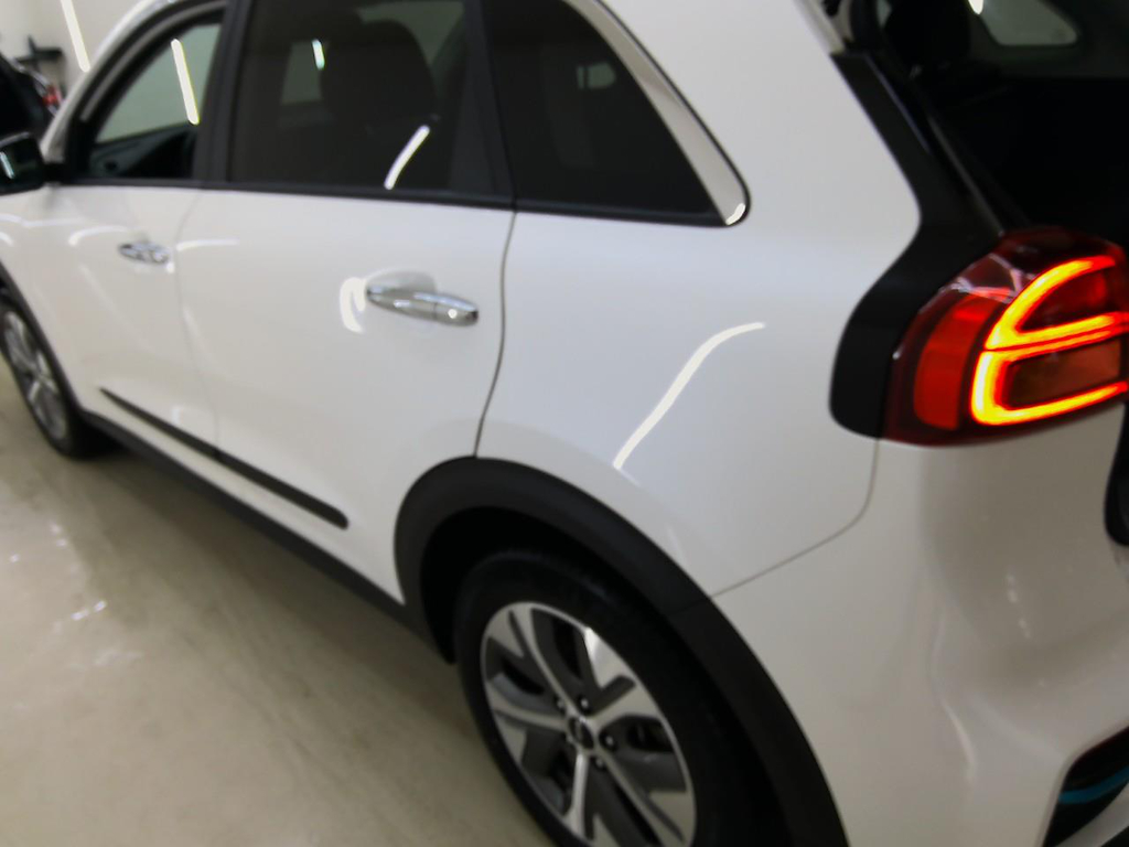 Foto 32 van Kia Niro