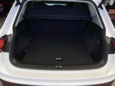 Acquista VOLKSWAGEN VOLKSWAGEN TIGUAN a Ayvens Carmarket