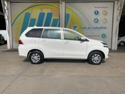 Achetez TOYOTA Avanza Le Mt sur Ayvens Carmarket