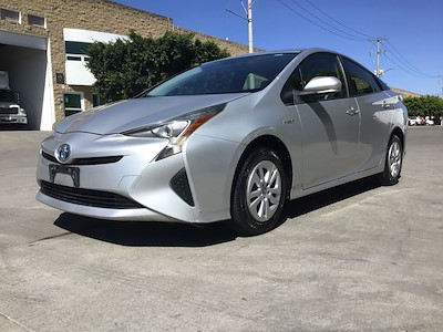 Buy TOYOTA 2017 on Ayvens Carmarket