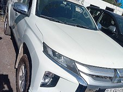 Achetez MITSUBISHI MITSUBISHI L200 sur Ayvens Carmarket