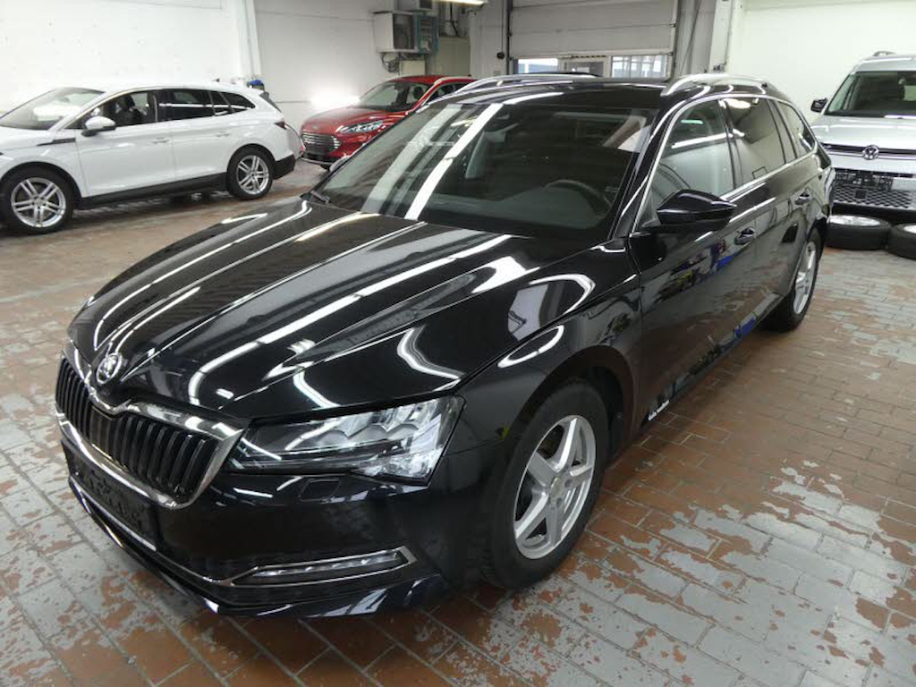 Skoda Superb 2.0 TDI 110KW STYLEDSG-7 COMBI