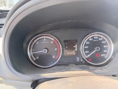 Kúpiť MITSUBISHI MITSUBISHI L200 na Ayvens Carmarket