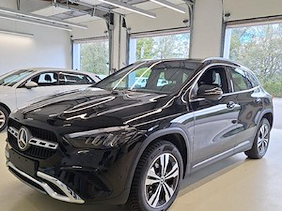 Kaufe MERCEDES-BENZ GLA 250 E PHEV DCT bei Ayvens Carmarket