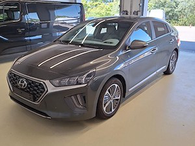 Buy HYUNDAI IONIQ 1.6 PLUG-IN HYBRID SHINE on Ayvens Carmarket