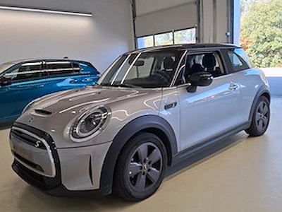 Achetez MINI MINI 32.6 KWH COOPER SE sur Ayvens Carmarket