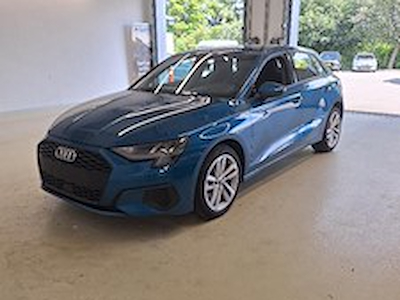 Kaufe AUDI A3 30 TDI SPORTBACK ATTRACTION bei Ayvens Carmarket