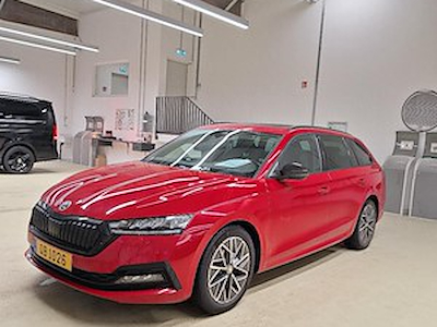 Kaufe SKODA OCTAVIA COMBI 2.0 TDI CLEVER bei Ayvens Carmarket