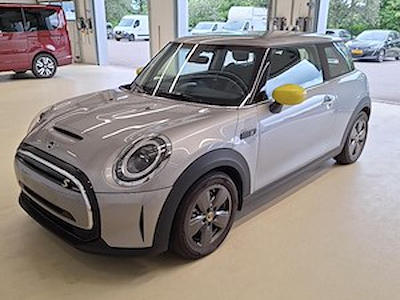 Compra MINI MINI 32.6 KWH COOPER SE en Ayvens Carmarket