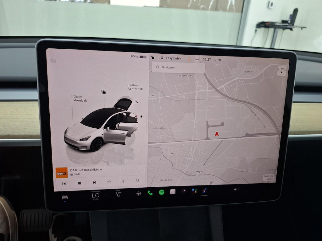 Foto 18 van Tesla Model Y