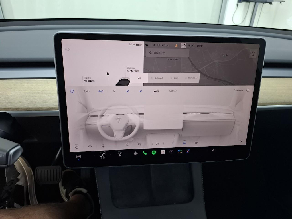 Foto 19 van Tesla Model Y