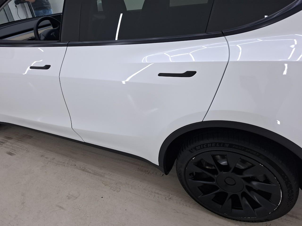 Foto 31 van Tesla Model Y
